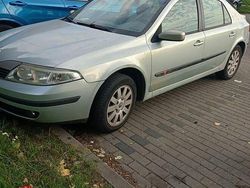 Srebrny Używany 2003 Renault Laguna II Sedan/Limuzyna | 2000 zł (Uczciwa cena)