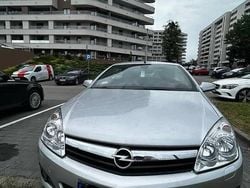 Używany 2006 Opel Astra Kabriolet | 14 999 zł (Dość drogi)