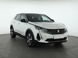 Biały Używany 2023 Peugeot 3008 SUV | 93 999 zł (Dość drogi)