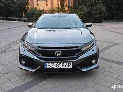 Grafitowy Używany 2018 Honda Civic Sport Sedan/Limuzyna | 83 500 zł (Uczciwa cena)