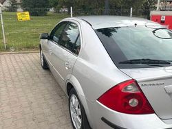 Srebrny Używany 2003 Ford Mondeo Sedan/Limuzyna | 8000 zł