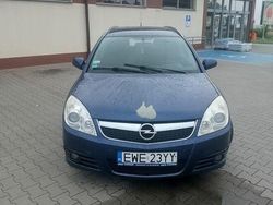 Niebieski Używany 2005 Opel Vectra Kombi | 6500 zł (Dość drogi)