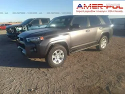 Szary Używany 2016 Toyota 4 Runner SUV | 95 000 zł