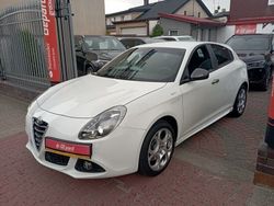 Biały Używany 2014 Alfa Romeo Giulietta Hatchback | 44 900 zł