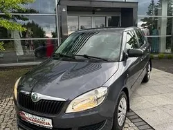 Inny kolor Używany 2011 Skoda Fabia Hatchback | 11 900 zł (Dobra cena)