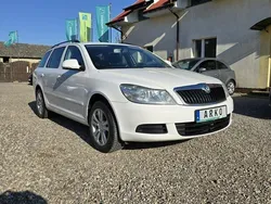 Biały Używany 2011 Skoda Octavia Sedan/Limuzyna | 25 900 zł (Dość drogi)