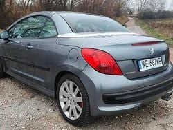 Używany 2007 Peugeot 207 CC Kabriolet | 9500 zł (Uczciwa cena)