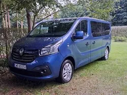 Niebieski Używany 2018 Renault Trafic Van | 87 700 zł (Drogi)