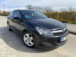 Czarny Używany 2009 Opel Astra Hatchback | 15 998 zł (Dość drogi)