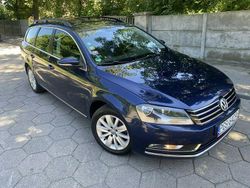 Granatowy Używany 2013 VW Passat Kombi | 27 999 zł (Uczciwa cena)