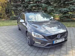 Grafitowy Używany 2015 Volvo S60 R-Design Sedan/Limuzyna | 55 000 zł (Drogi)