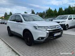 Biały Używany 2018 Mitsubishi Outlander SUV | 73 900 zł (Uczciwa cena)