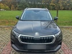 Czarny Używany 2023 Skoda Karoq SUV | 122 000 zł (Uczciwa cena)