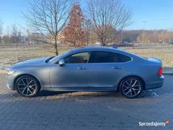 Niebieski Używany 2018 Volvo S90 Inscription Sedan/Limuzyna | 95 000 zł (Dobra cena)