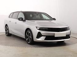 Srebrny Używany 2024 Opel Astra Kombi | 88 499 zł
