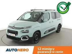 Zielony jasny Używany 2019 Citroën Berlingo Feel Minivan | 58 900 zł (Dobra cena)