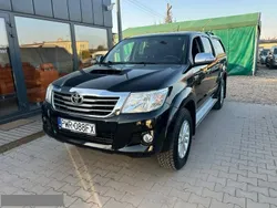 Czarny (metalik) Używany 2015 Toyota HiLux Pickup | 110 900 zł