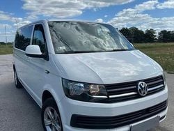 Używany 2017 VW Caravelle Minivan | 69 900 zł