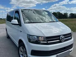 Używany 2017 VW Caravelle Minivan | 72 900 zł (Dobra cena)