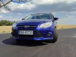 Granatowy Używany 2014 Ford Focus Hatchback | 21 500 zł (Uczciwa cena)