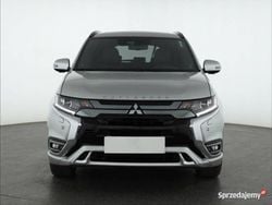 Szary Używany 2019 Mitsubishi Outlander P-HEV SUV | 81 499 zł (Super Cena)