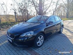 Czarny Używany 2014 Volvo V40 Hatchback | 25 000 zł (Uczciwa cena)