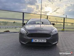 Szary Używany 2018 Ford Focus Kombi | 27 900 zł (Dobra cena)