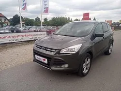Szary Używany 2016 Ford Escape SUV | 51 900 zł