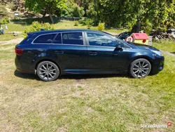 Czarny Używany 2017 Toyota Avensis Executive Kombi | 62 000 zł (Uczciwa cena)