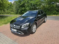 Czarny (metalik) Używany 2018 Mercedes GLA200 SUV | 75 900 zł