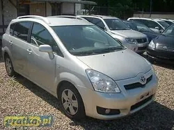 Srebrny Używany 2003 Toyota Corolla Verso Minivan | 12 000 zł