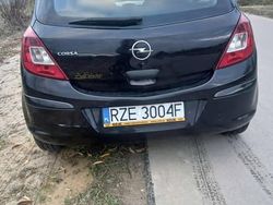 Czarny Używany 2009 Opel Corsa Hatchback | 9900 zł (Uczciwa cena)