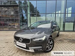 Szary Używany 2019 Volvo V90 CC Kombi | 154 900 zł (Uczciwa cena)