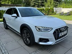 Biały (metalik) Używany 2022 Audi A4 Allroad Kombi | 149 800 zł