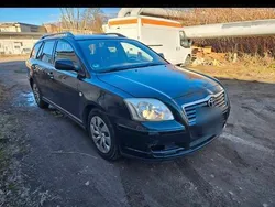 Używany 2004 Toyota Avensis Kombi | 12 000 zł (Uczciwa cena)