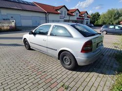 Srebrny Używany 2002 Opel Astra Hatchback | 3300 zł
