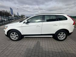 Biały Używany 2013 Volvo XC60 SUV | 61 800 zł (Dość drogi)