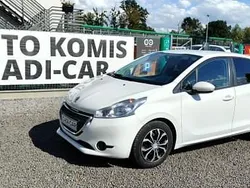 Biały Używany 2013 Peugeot 208 Hatchback | 18 500 zł (Dość drogi)