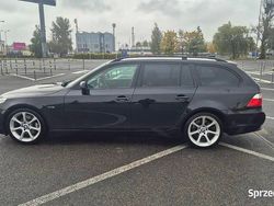 Czarny Używany 2006 BMW 530 Sport Line Kombi | 19 000 zł (Uczciwa cena)