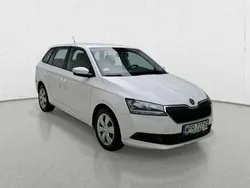 Biały Używany 2019 Skoda Fabia Hatchback | 13 700 zł (Dobra cena)