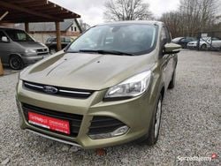 Inny (metalik, perła) Używany 2015 Ford Kuga SUV | 42 900 zł (Dobra cena)