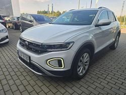 Biały (metalik) Używany 2024 VW T-Roc SUV | 119 900 zł (Dość drogi)