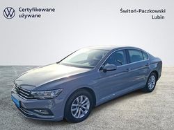 Używany 2023 VW Passat | 89 900 zł