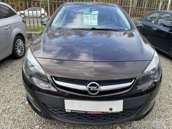 Brązowy metalik Używany 2015 Opel Astra Hatchback | 31 900 zł (Uczciwa cena)