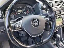 Czarny Używany 2018 VW Caddy Highline Minivan | 69 900 zł (Uczciwa cena)