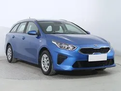 Niebieski Używany 2020 Kia Ceed 2 Kombi | 44 999 zł (Uczciwa cena)