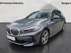 Szary mineralny metalizowany Używany 2021 BMW 118 Shadowline Hatchback | 96 900 zł (Uczciwa cena)