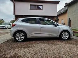 Srebrny Używany 2021 Renault Clio V Sedan/Limuzyna | 56 000 zł (Uczciwa cena)
