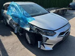 Srebrny Używany 2023 Kia Ceed 2 Kombi | 34 000 zł