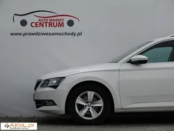 Biały Używany 2017 Skoda Superb Sedan/Limuzyna | 74 900 zł (Dość drogi)